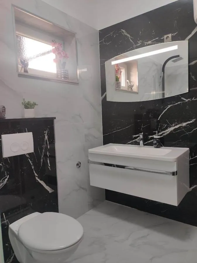 Apartment Apartmani M& I Trogir